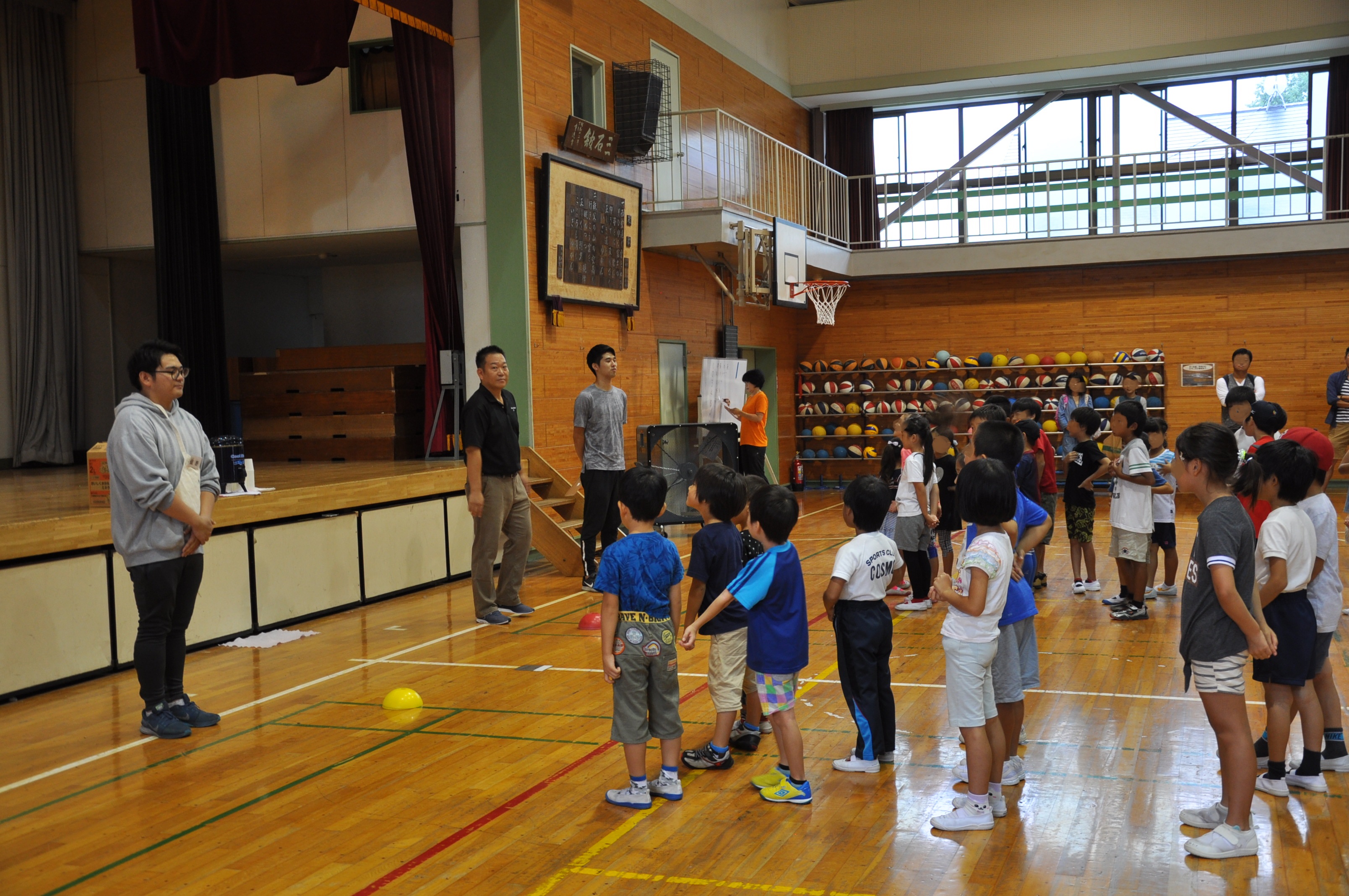 走り方教室　地元学校にて